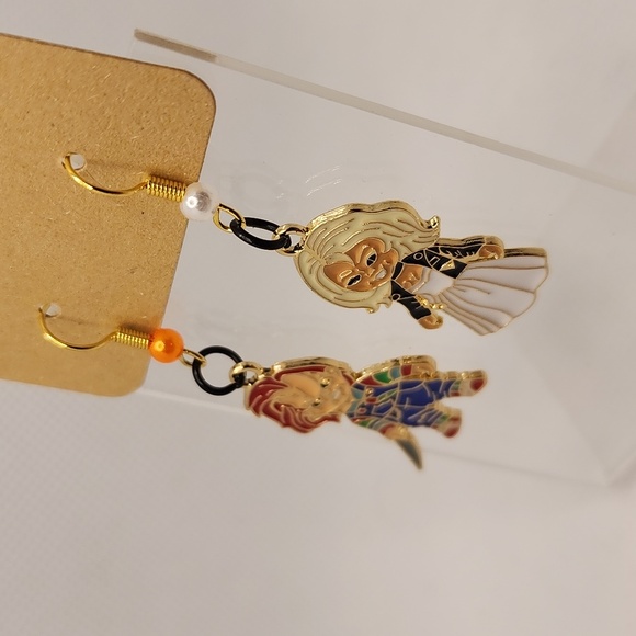 Bride of Chucky Earrings - Picture 4 of 4